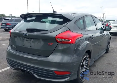 2017 Ford Focus St из США, поврежденный, VIN 1FADP3L94HL227247